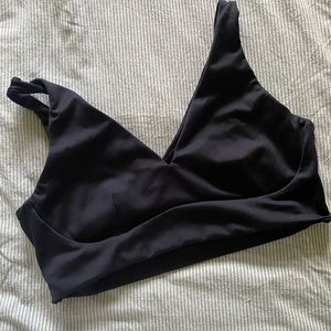 Victoria Secret sports bra